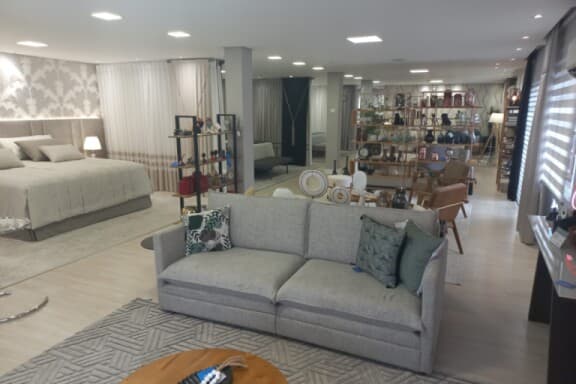 Show room